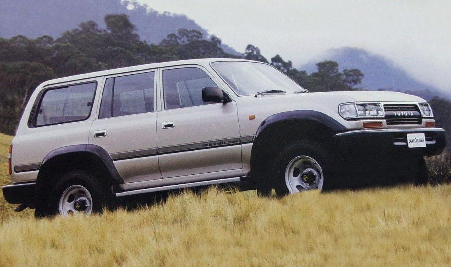  Toyota Land Cruiser 80 GXL 1990 года  (фото 3 из 6)